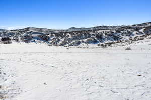 View of mountain feature
