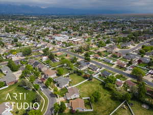 Aerial view with a residential view and a mountain view