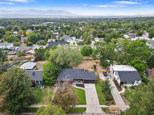 Aerial view of residential area with a mountain backdrop