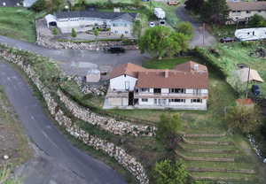 Aerial view of property and surrounding area