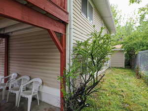 View of side of home