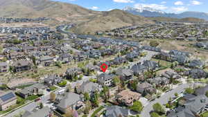 Aerial view featuring a mountain view and a residential view