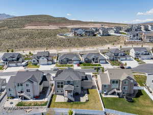 Bird's eye view with a mountain view and a residential view