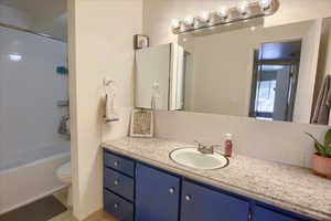 Photo 20 of 1091  COUNTRY HILLS DR #306