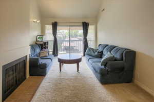 Photo 6 of 1091  COUNTRY HILLS DR #306