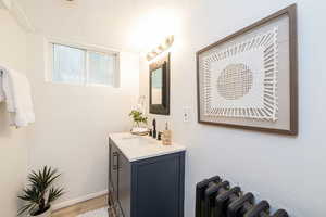 Bathroom vanity