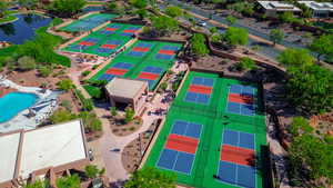 pickleball courts