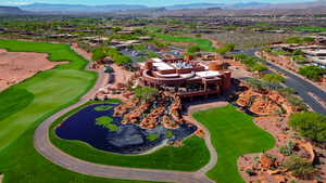 golf course, clubhouse, and restaurant
