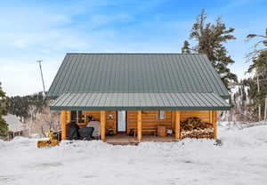 View of home's community