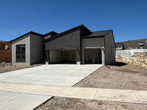 Photo 5 of 459 N PINNACLE LN #24