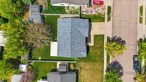 Birds eye view of property
