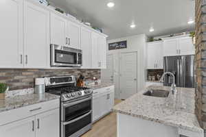 Photo 11 of 2546 N WISTER LN #334