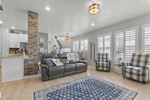 Photo 5 of 2546 N WISTER LN #334