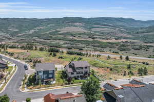 Bird's eye view featuring a mountain view