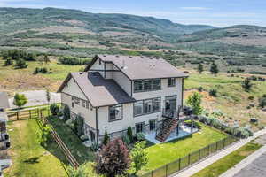 Bird's eye view featuring a mountain view