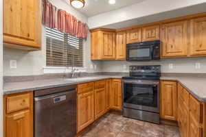 Photo 7 of 783 W 175 S