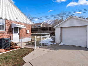 Photo 30 of 2237 S BROADMOOR ST