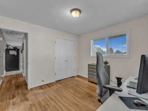 2nd bedroom
