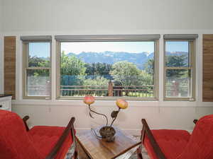 Sitting room featuring a mountain view