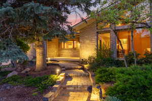 Photo 61 of 1728  WHISPERING OAKS DR