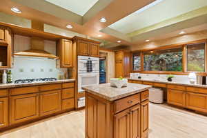 Photo 20 of 1728  WHISPERING OAKS DR