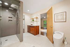 Photo 35 of 1728  WHISPERING OAKS DR