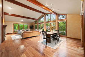 Photo 5 of 1728  WHISPERING OAKS DR