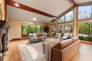 Photo 9 of 1728  WHISPERING OAKS DR