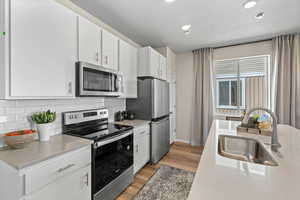 Photo 7 of 351 N RIVERSIDE DR #978