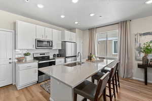 Photo 6 of 351 N RIVERSIDE DR #978
