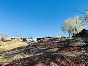 View of dirt / gravel road