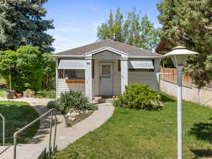 Bungalow with a shingled roof