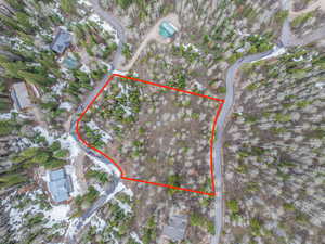 Aerial view of property's location with property boundaries highlighted