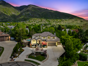 View of mountain backdrop