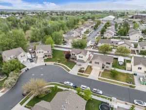 Aerial view featuring a residential view and a mountain view