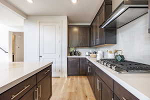 Photo 19 of 1364 E TALBOT DR