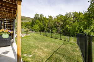 Photo 57 of 1364 E TALBOT DR