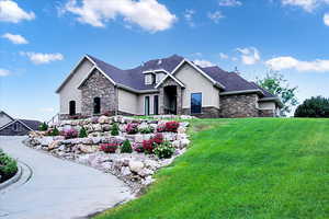 Photo 1 of 2675  BYBEE DR
