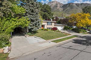 Photo 3 of 4579 S WALLACE LN