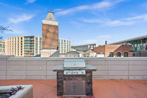 the Parc at Gateway rooftop plaza