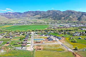 View of property location featuring a mountain backdrop