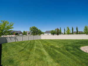 View of yard featuring a residential view