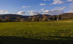 Mountain view looking North from the lower pasture.
