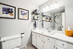 Photo 33 of 2694 E BENGAL BLVD