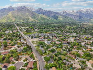 Aerial overview of property's location with mountains