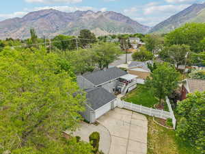 Bird's eye view of a mountainous background