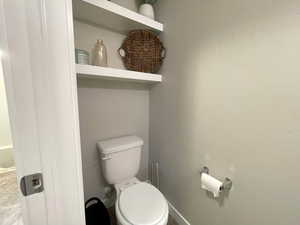 1/2 Bath Main level