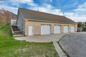Detached garage with extra storage