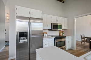 Photo 8 of 2135 E WORCHESTER DR