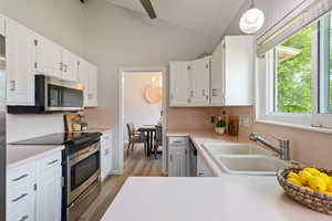 Photo 9 of 2135 E WORCHESTER DR